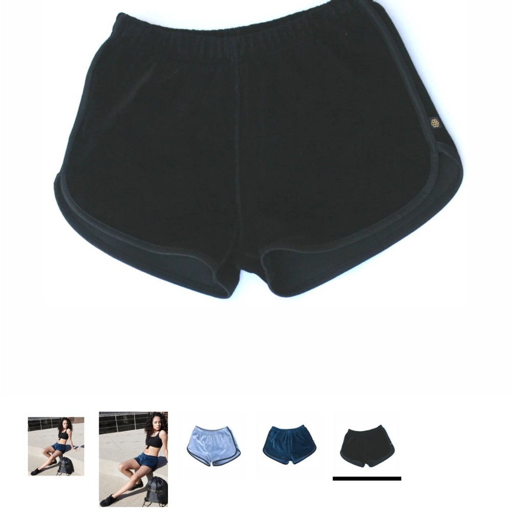Honeycut  Women's Black Velvet Shorts